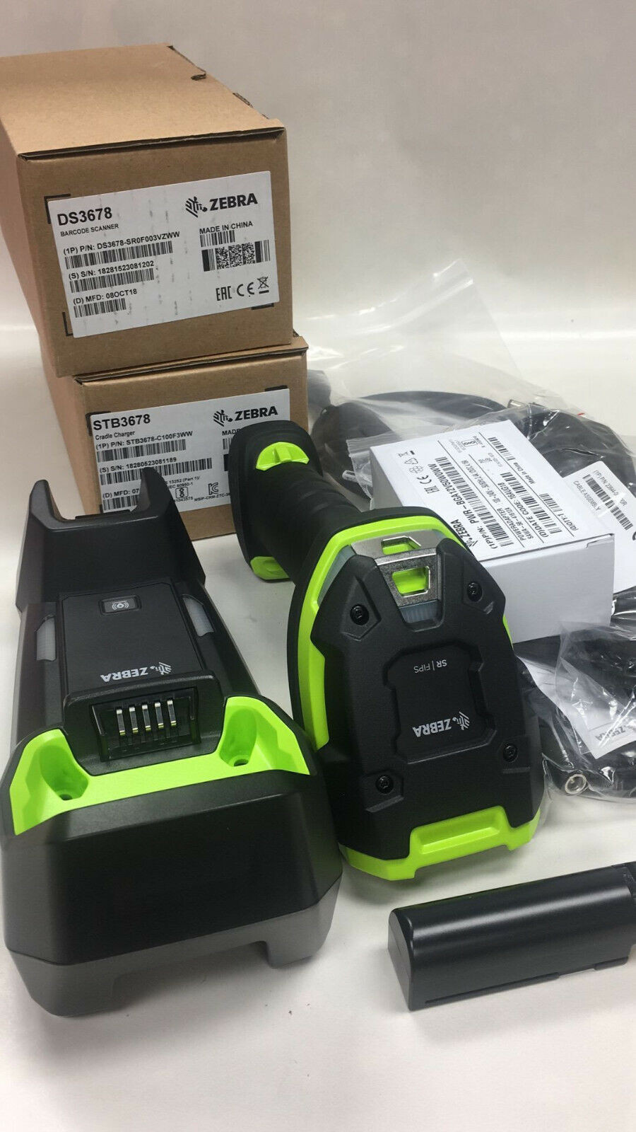 NEW Zebra Motorola DS3678 -SR0F003VZWW 1D 2D Barcode Scanner & STB3678 Cradle
