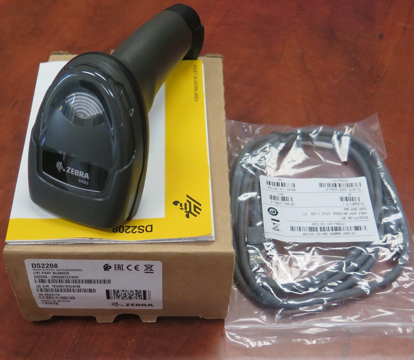 New Motorola Zebra Symbol Barcode Scanner DS2208-SR00007ZZWW USB Black