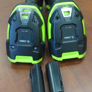Lot of 2 Zebra Motorola Symbol Barcode Scanner Li3678 -SR0F003VZWW w/ Battery