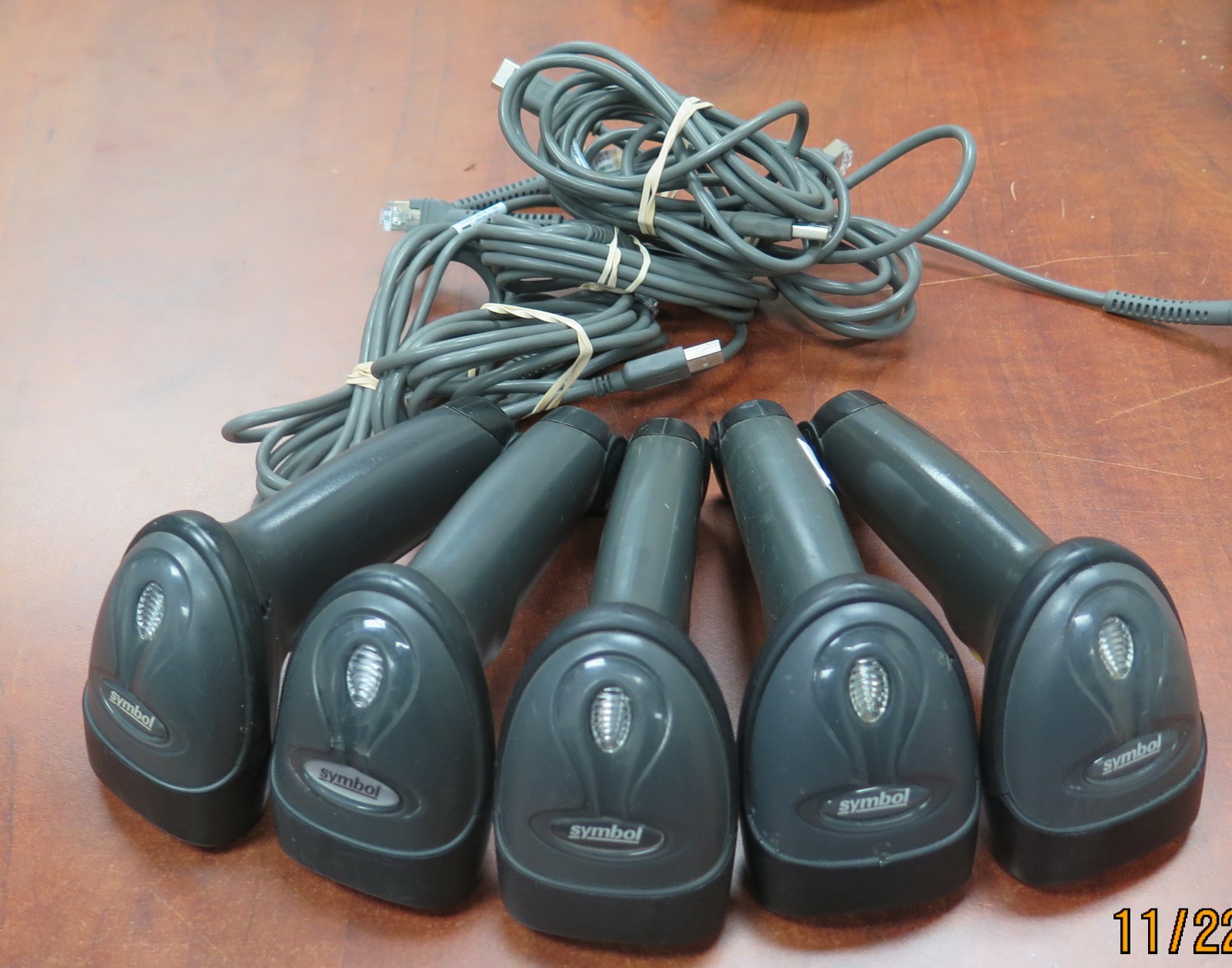 Lot of 5 Motorola Symbol Barcode Scanner LS2208 with USB cable 1D