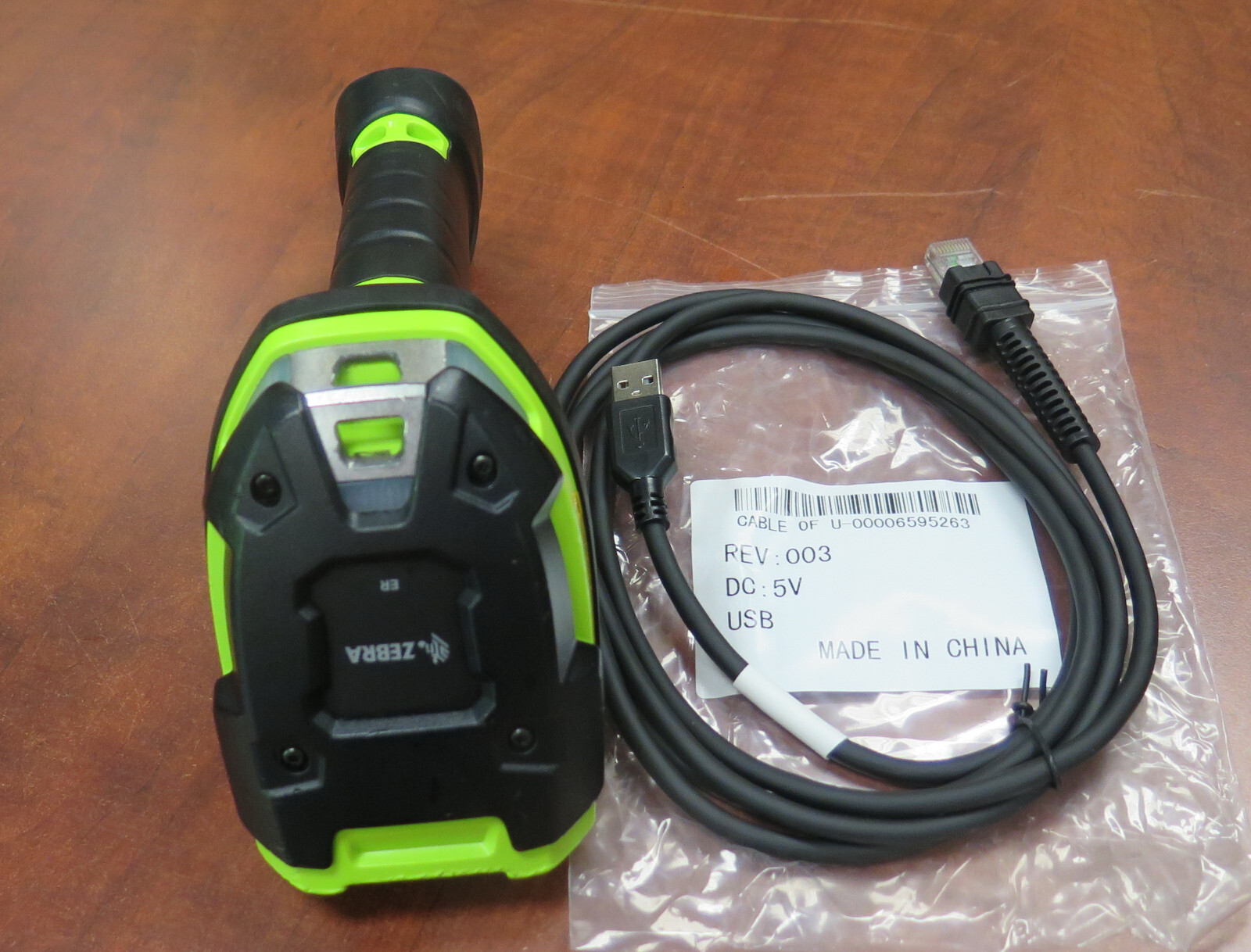 Zebra Motorola Symbol Barcode Scanner Li3608 -ER0003VZWW Extended Range USB Lot
