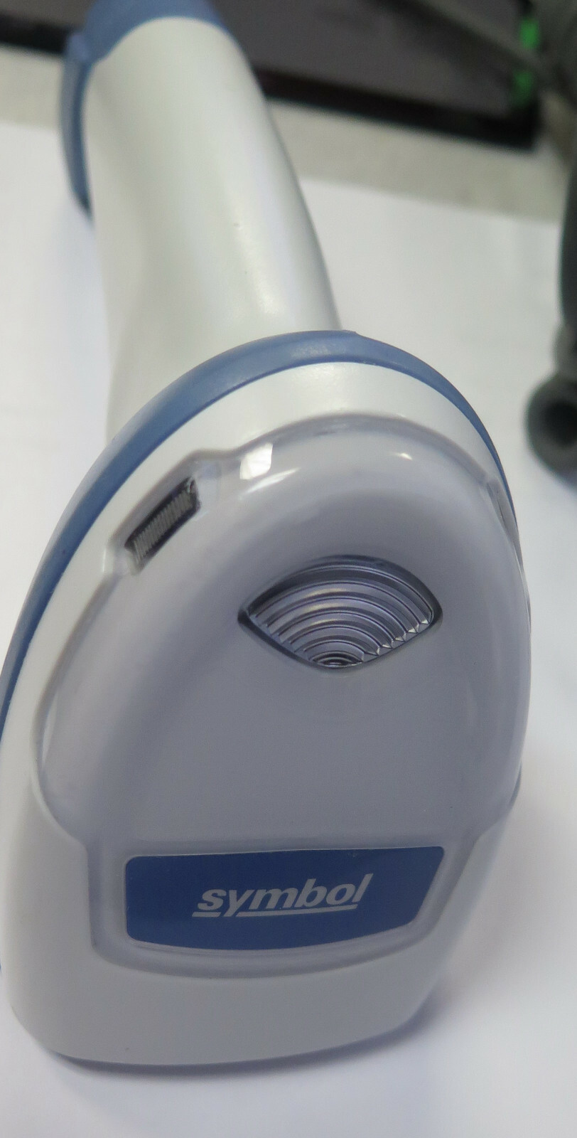 Motorola Zebra Symbol Barcode Scanner DS4308-HC0000BZZWW USB 1D 2D